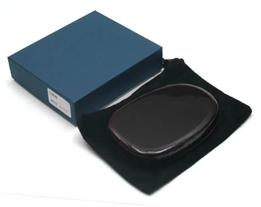 Manyo Oval Inkstone – 4 Inch 　【万葉硯】